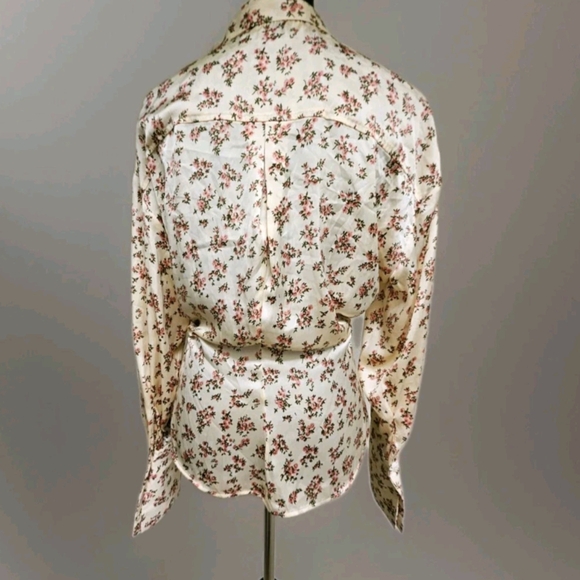 Zara Floral Blouse-Size Medium - Picture 13 of 16